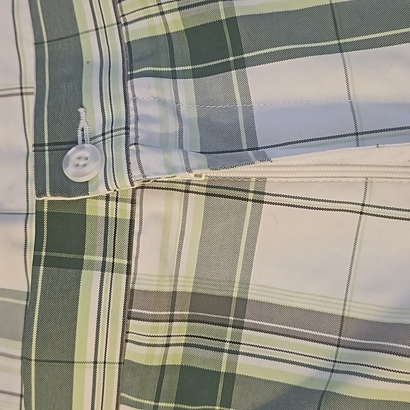 PGA Tour Pro Series Men's Plaid Golf Shorts Size 48 - Picture 2 of 9